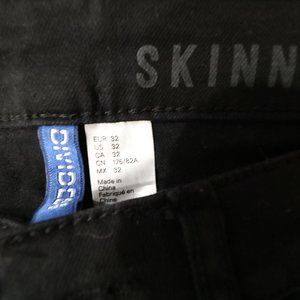 H&M 32 Skinny Black Distressed Pants